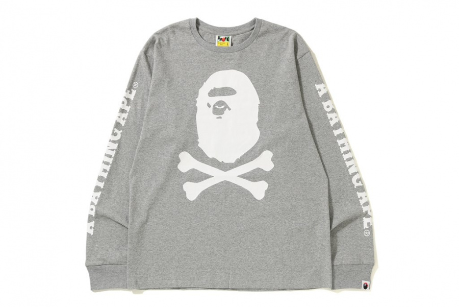 베이프(BAPE) A BATHING APE CROSSBONE L/S TEE - 188,000원 | 무신사 스토어