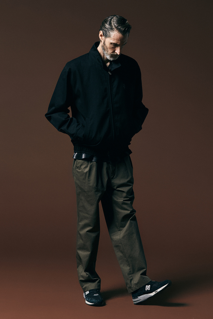 에스피오나지(ESPIONAGE) Eddie 2 Tuck Chino Pants Beige