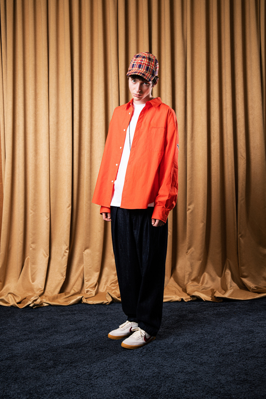 그레이휴(GRAY HUE) 조인 더 클럽 아우터 롱슬리브 셔츠 RED G9F9S401_24