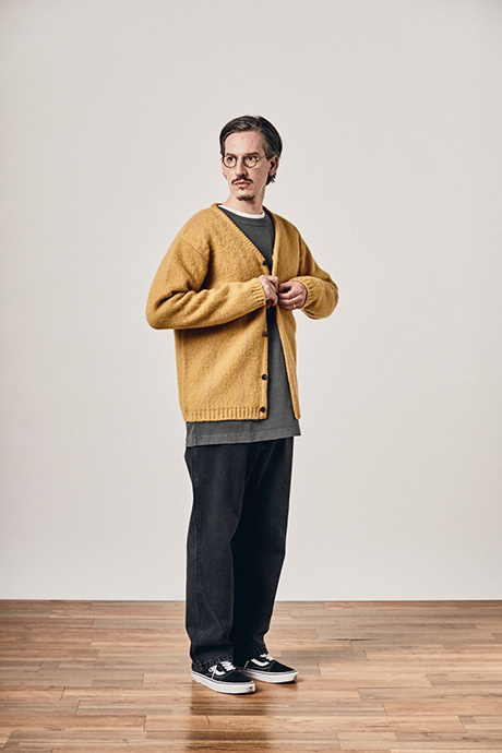 에스피오나지(ESPIONAGE) Cabello Mohair Cardigan Mustard