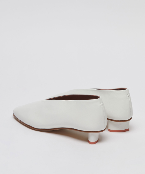epke v-pumps(My clean bed)_OK1BX25001WHT