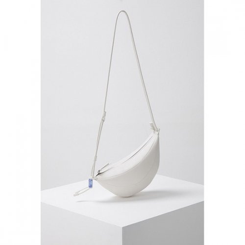 Small fling bag(My clean bed)_OVBAX26001WHT