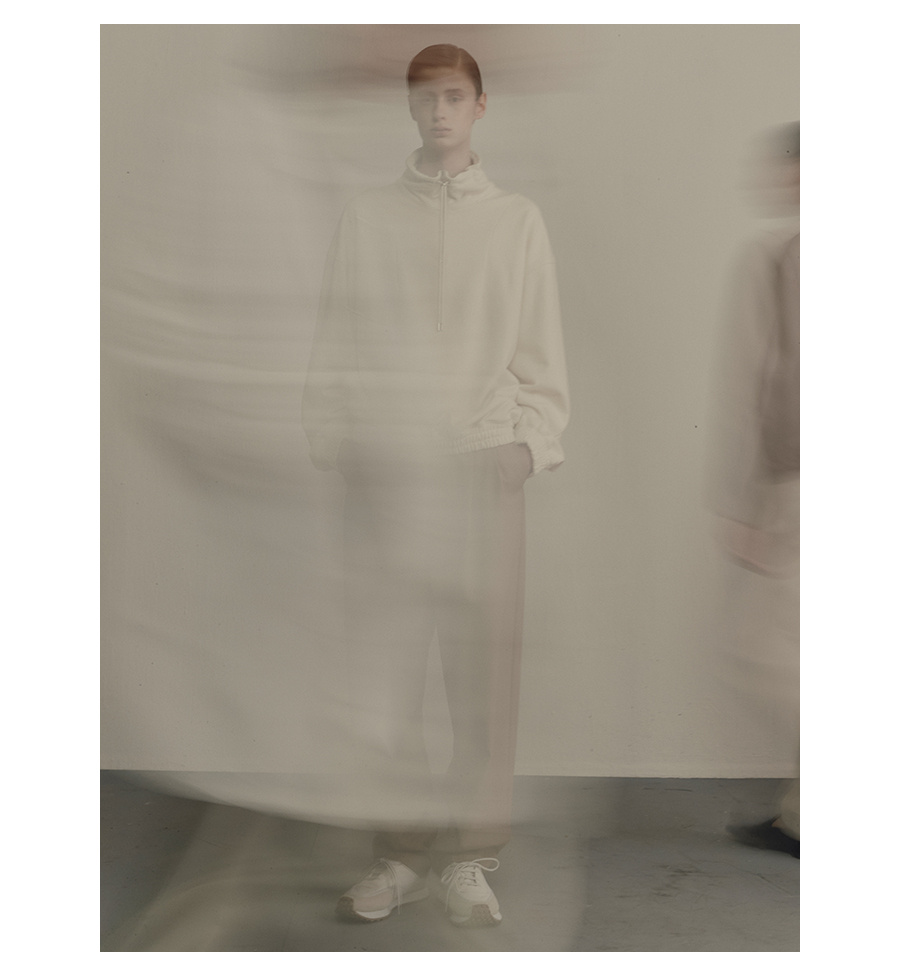 하프집업 스웨트셔츠 (크림) 상세 이미지 8