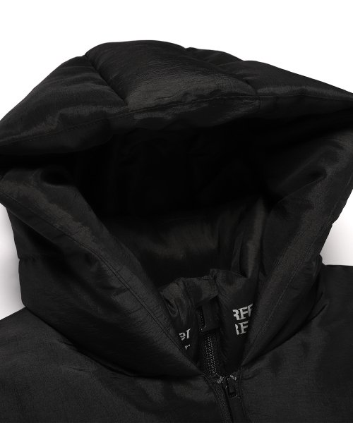 MATTE DOUBLE ZIP UP SHORT PUFFER BLACK