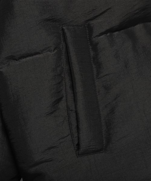 MATTE DOUBLE ZIP UP SHORT PUFFER BLACK