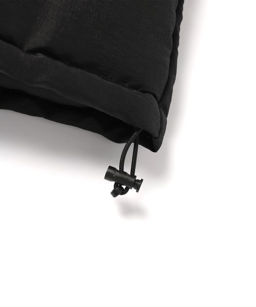 MATTE DOUBLE ZIP UP SHORT PUFFER BLACK