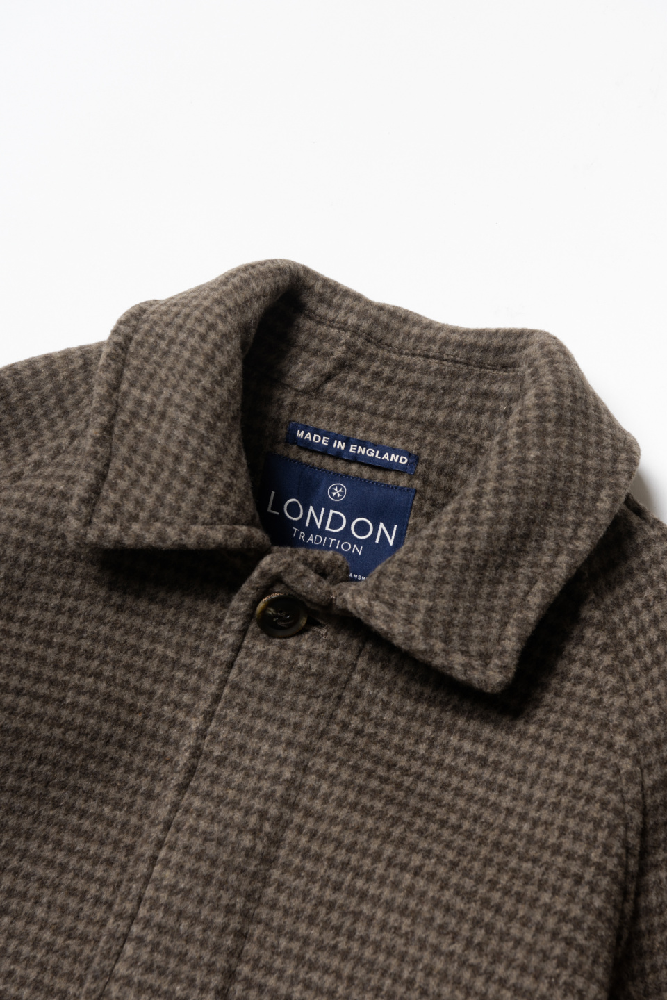 런던트레디션(LONDONTRADITION) Mens R06 Fly Front Coat - Mushroom