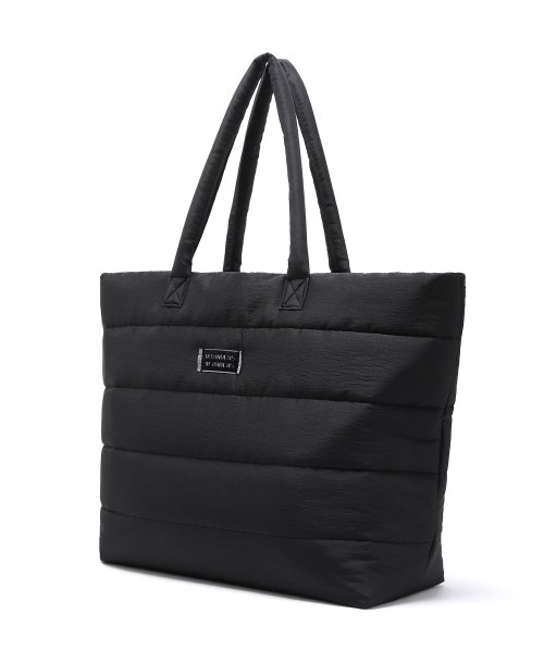 MATTE QUILTED TOTE BAG BLACK