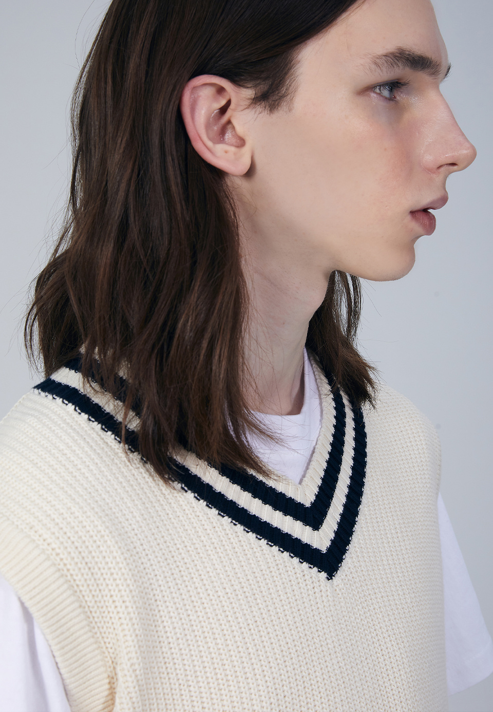 ★BTS着用BRAND★KNITTED★SOFT COTTON V-NECK WAFFLE VEST MUSINSA | KNITTED Soft Cotton V-neck Waffle Vest WHITE