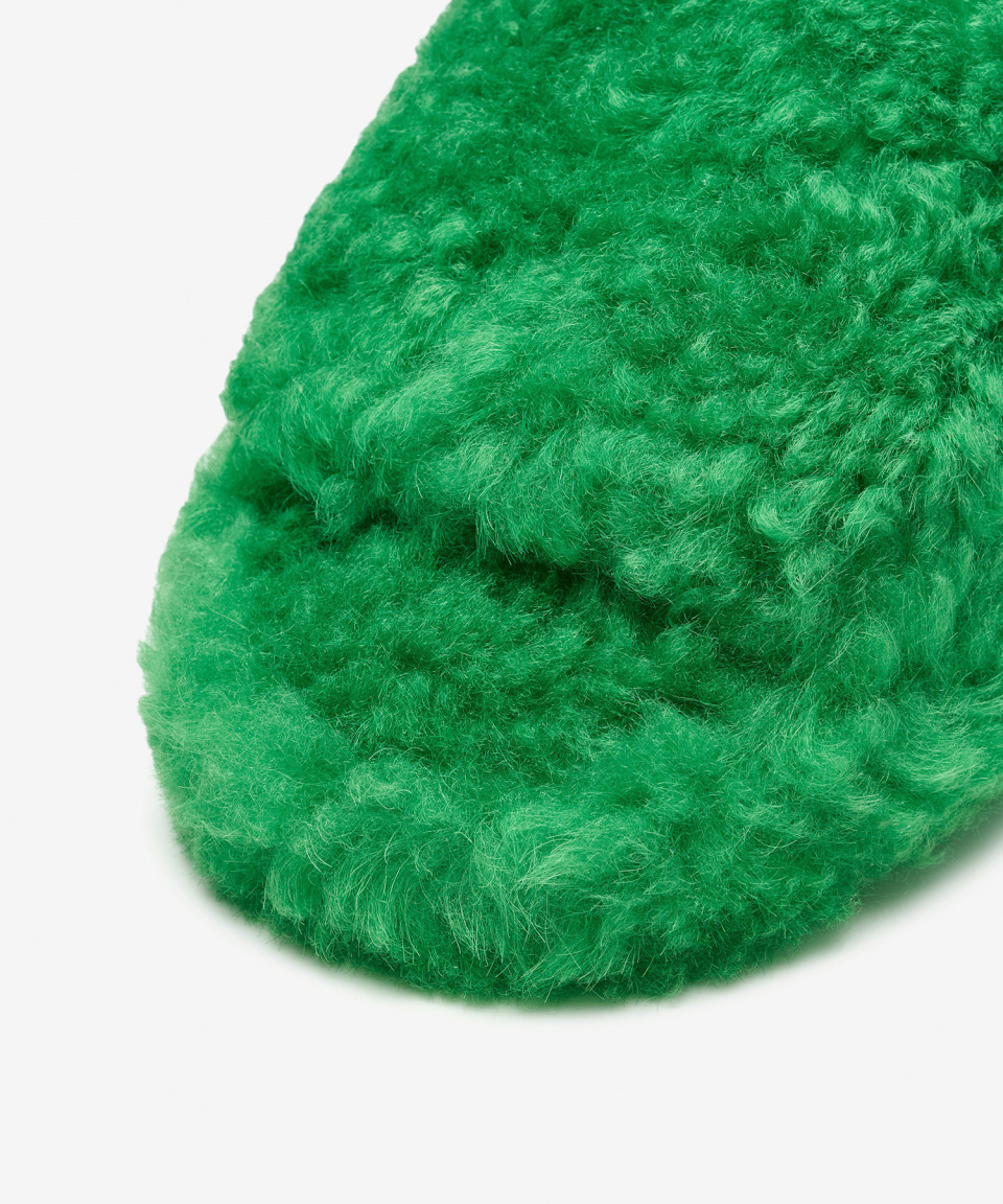 ★BOTTEGA VENETA★ Resort Teddy Slide Parakeet 668569VKV7048 Buy Bottega Veneta Wmns Resort Teddy Slide 'Kiwi Parakeet