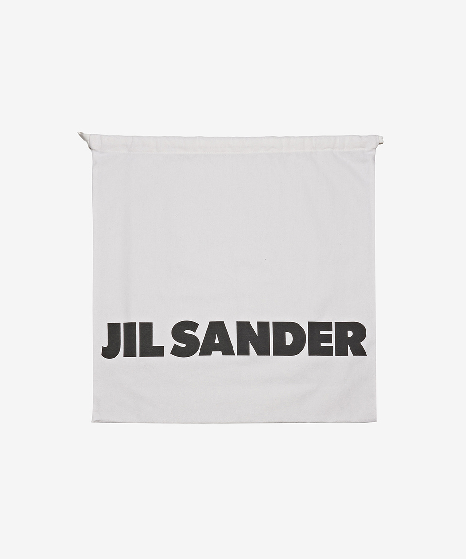 ★Jil Sander★ Moon Belt Bag White JSPU855521WUB01046N101 Jil Sander Moon Belt Bag | Neutrals | FARFETCH