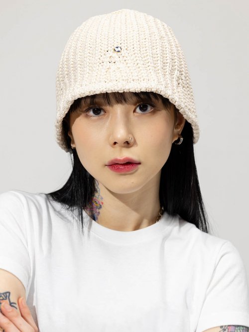 뱃지 써머 니트 버킷햇 아이보리