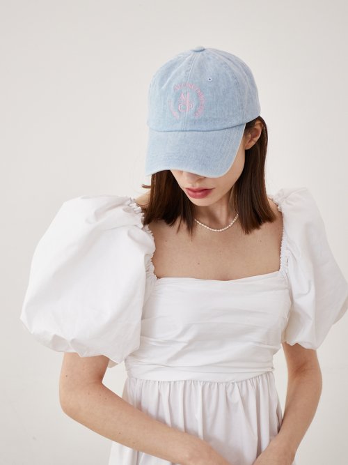 Round Logo Ball Cap (light blue denim)