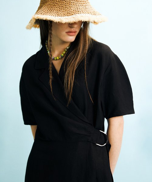 SHIRRED WRAP DRESS - BLACK
