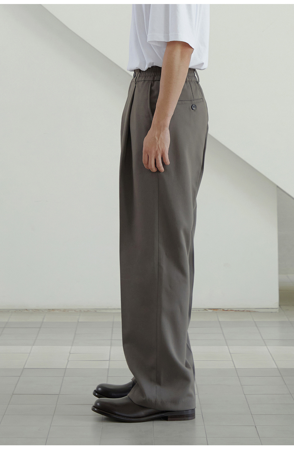 かわいい～！」 FUJI 21SS two-tuck slacks tdh-latinoamerica.de