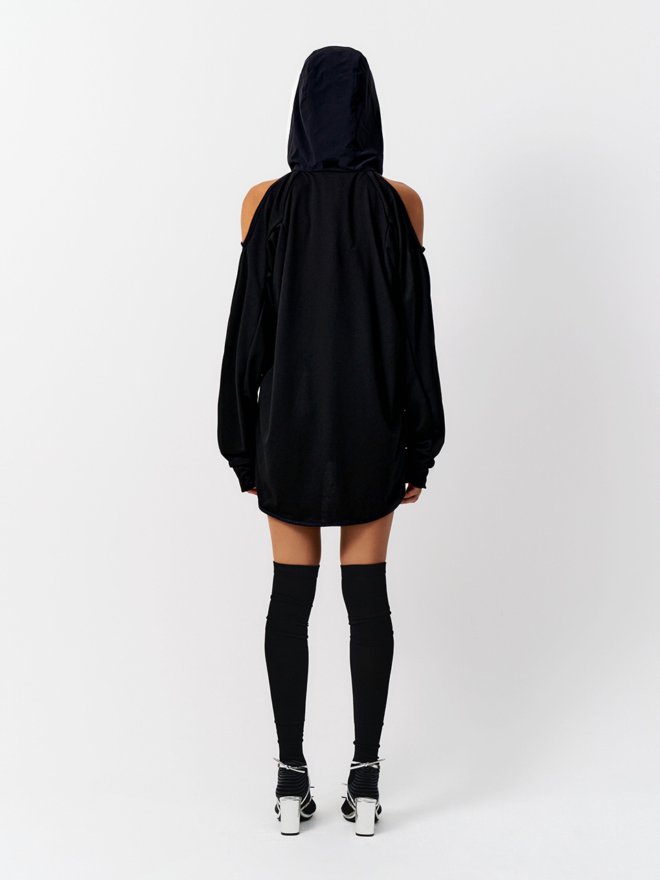 上品】 【LEEY】SPORTY OPEN SHOULDER HOODED BLACK