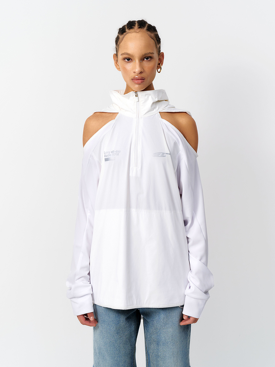 SPORTY OPEN SHOULDER HOODED WHITE