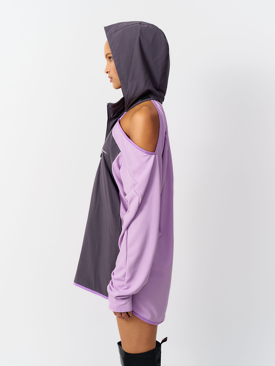 엘이이와이(L.E.E.Y) SPORTY OPEN SHOULDER HOODED GRAY - 사이즈