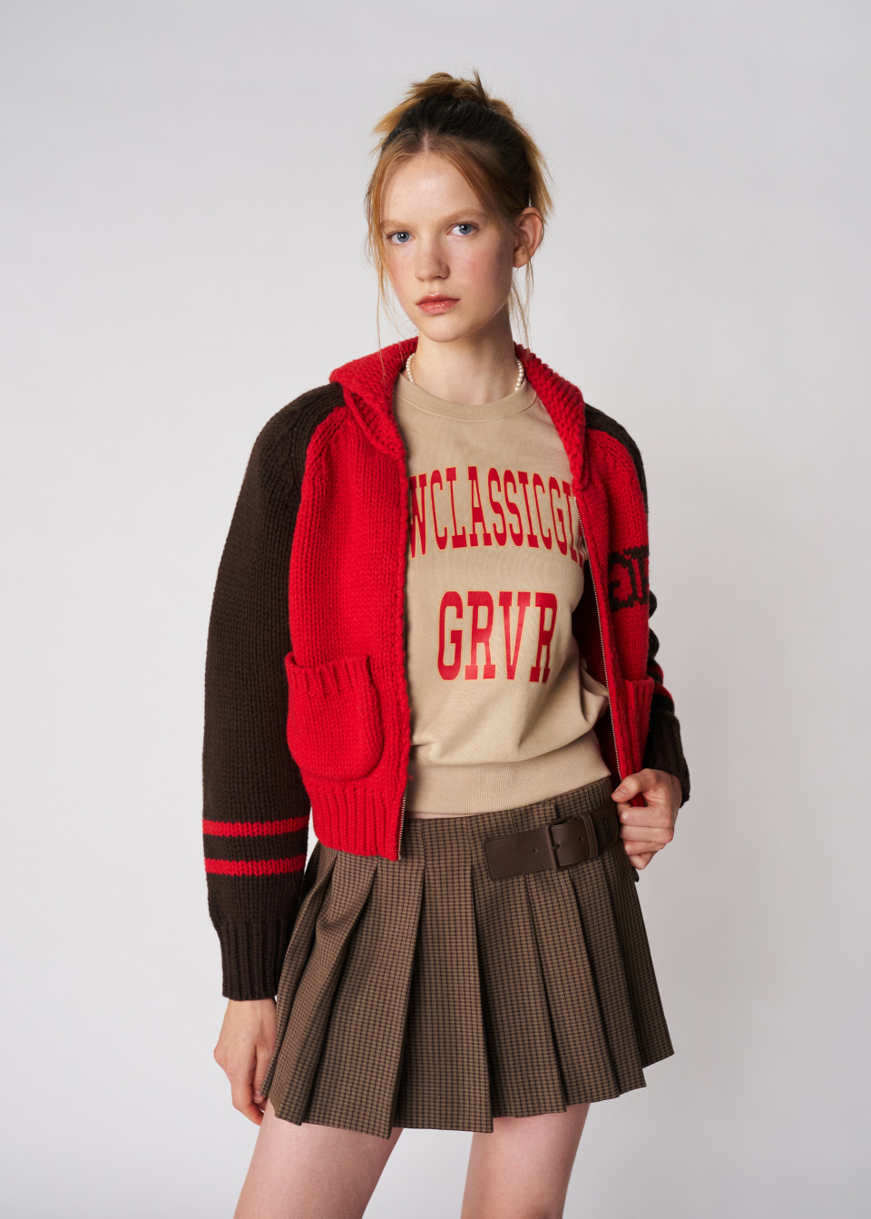 MUSINSA公式 | GROVE Benson knit zip-up