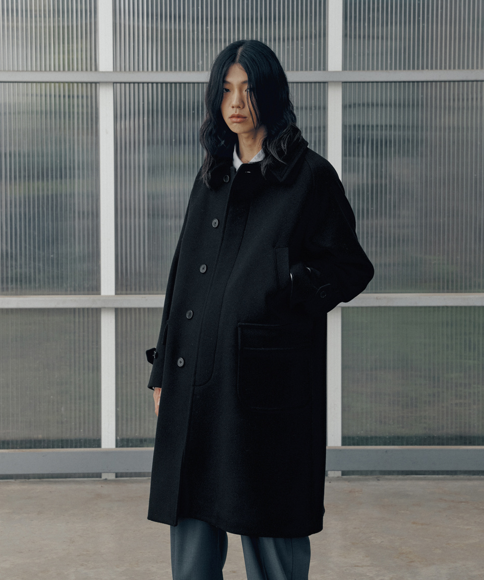 어나더 오피스(ANOTHER OFFICE) Voyager Balmacaan Coat (Black