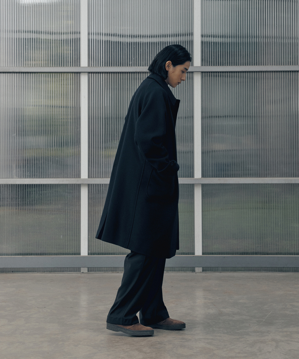 어나더 오피스(ANOTHER OFFICE) Voyager Balmacaan Coat (Dark