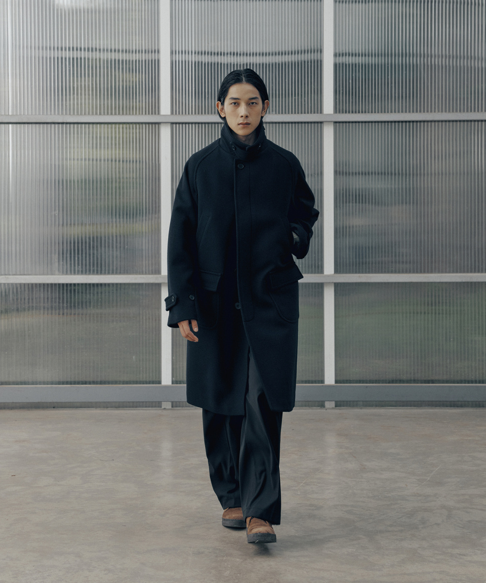 어나더 오피스(ANOTHER OFFICE) Voyager Balmacaan Coat (Dark