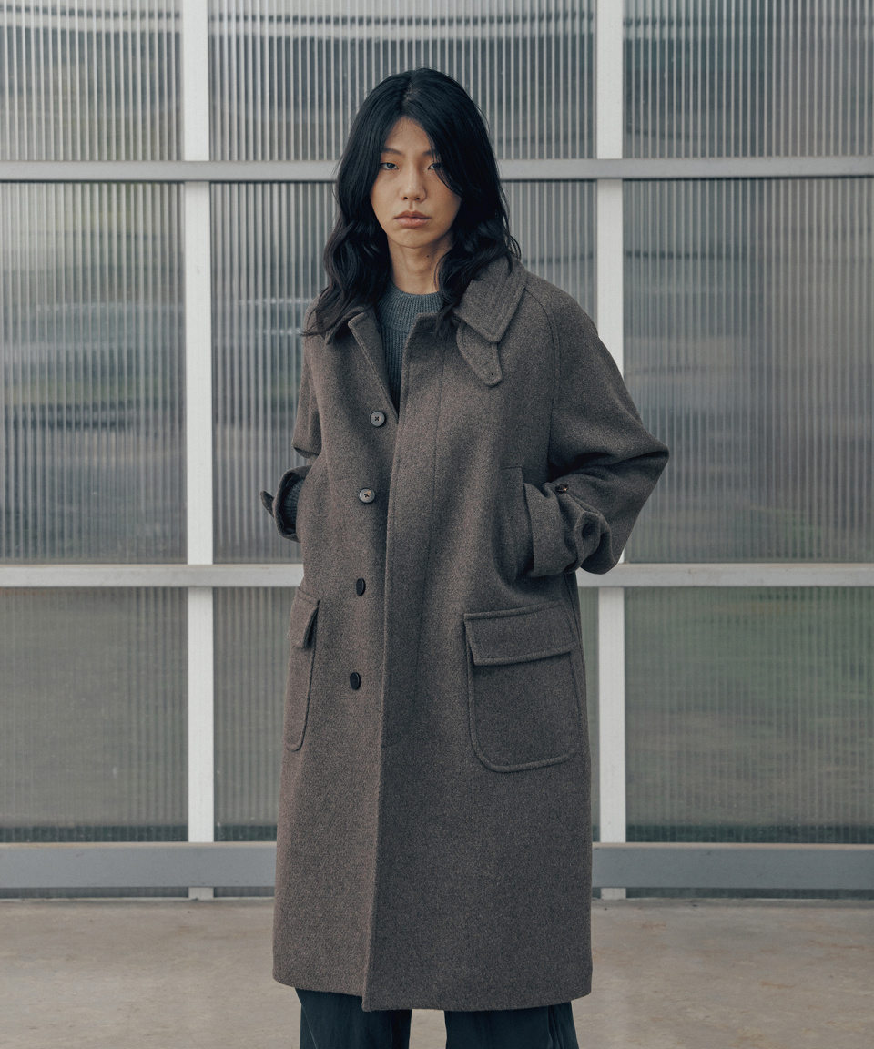 어나더 오피스(ANOTHER OFFICE) Voyager Balmacaan Coat (Mink
