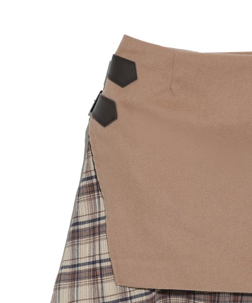 LAYERED BUCKLE SKIRT_BEIGE