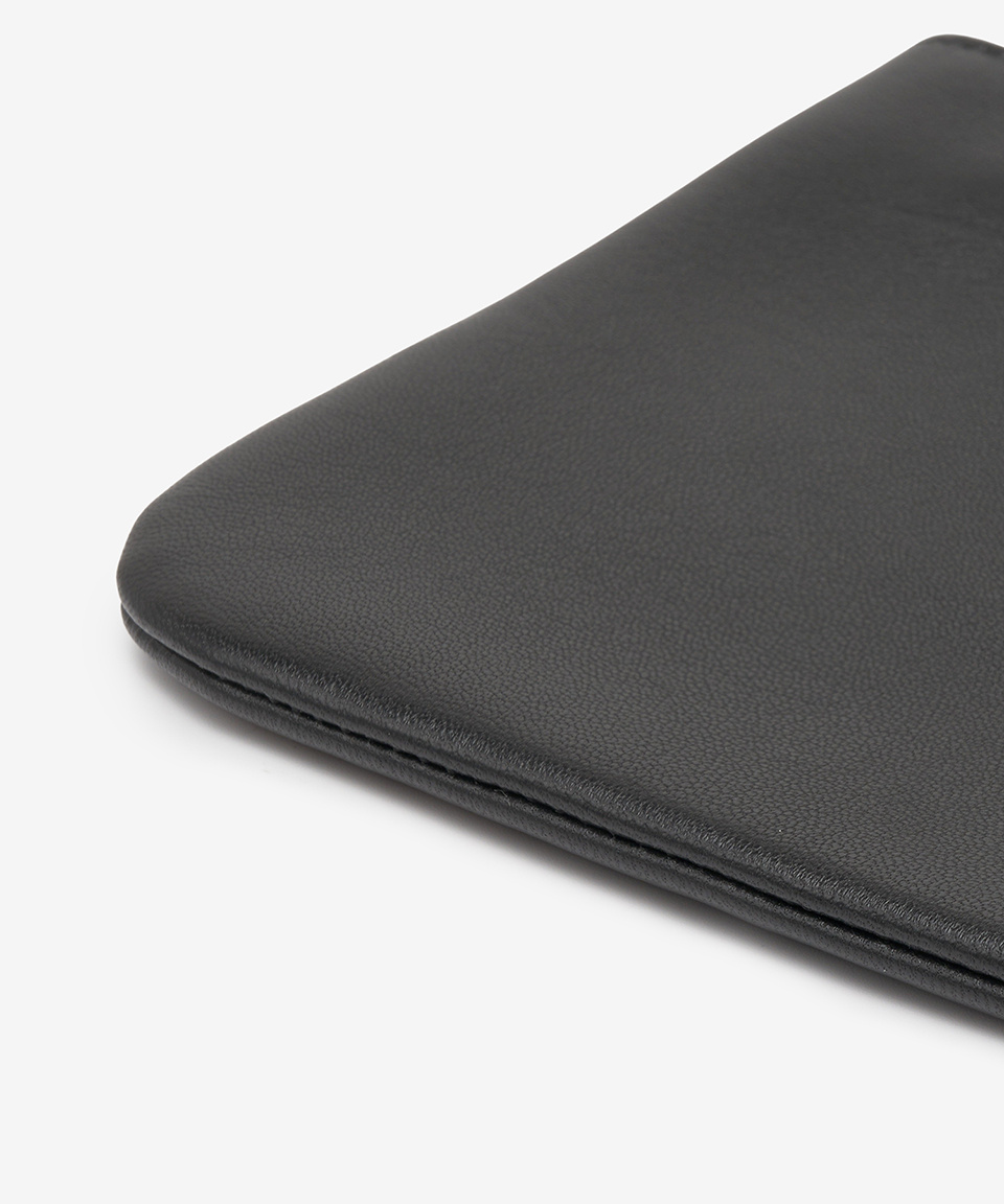 MUSINSA | JIL SANDER Medium Logo Shoulder Bag - Black