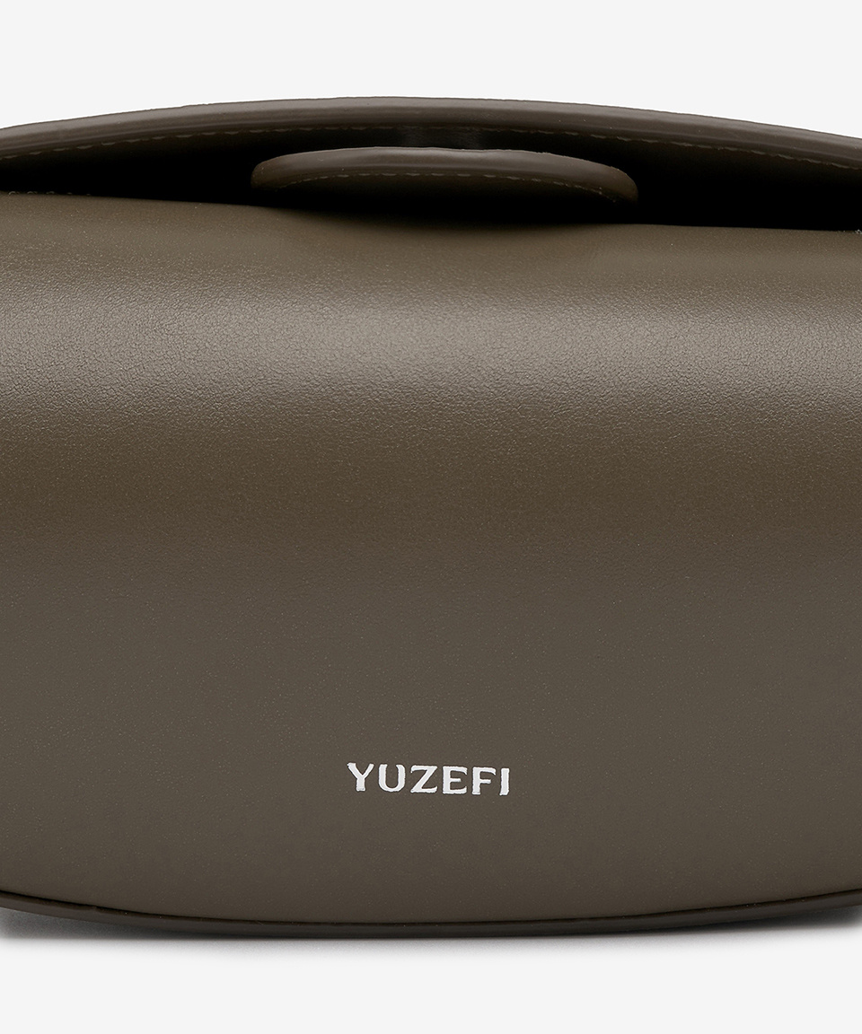 MUSINSA | YUZEFI Dinner Roll Tote Bag - Truffle / YUZCOHBDR36