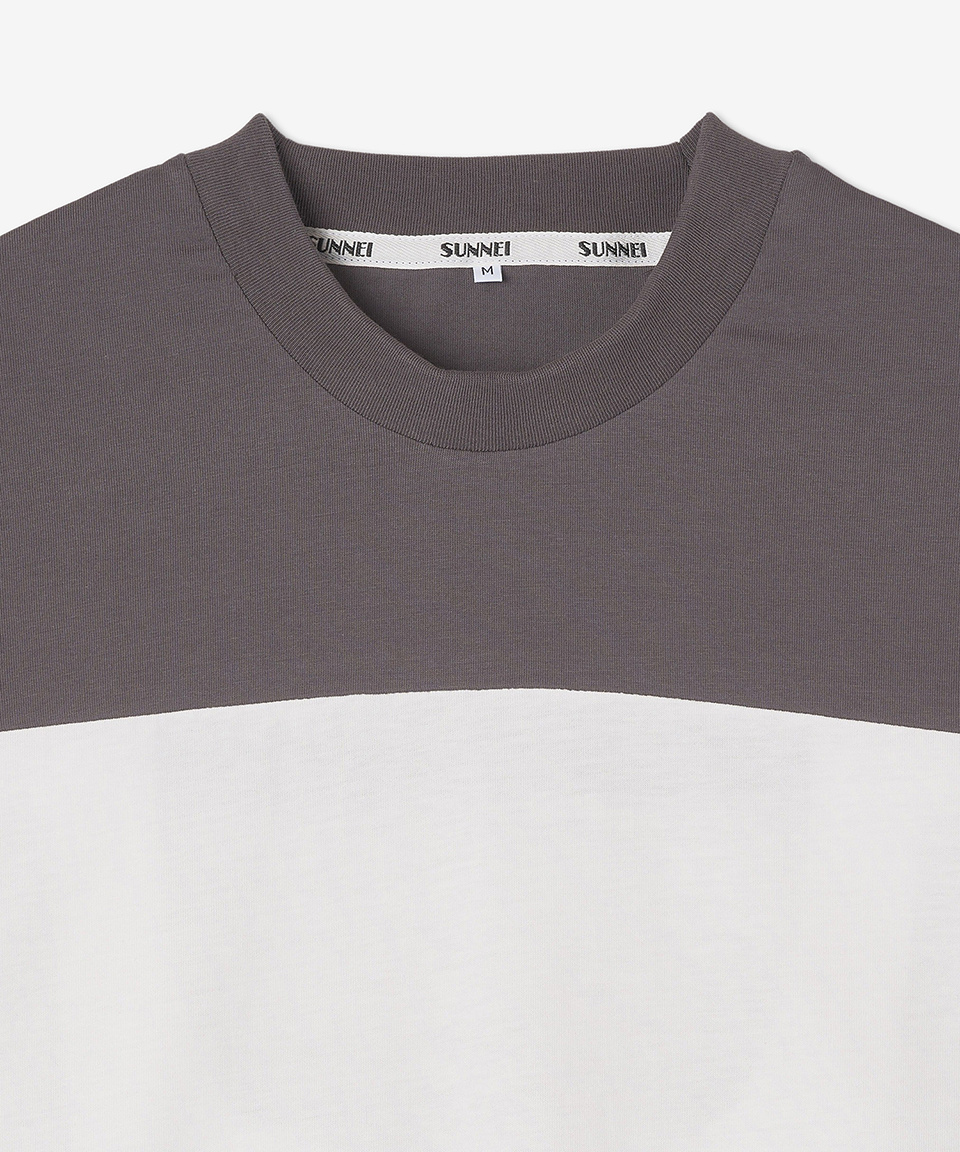 MUSINSA | SUNNEI Women's 3/4 Cut Over T-Shirt - Dark Gray