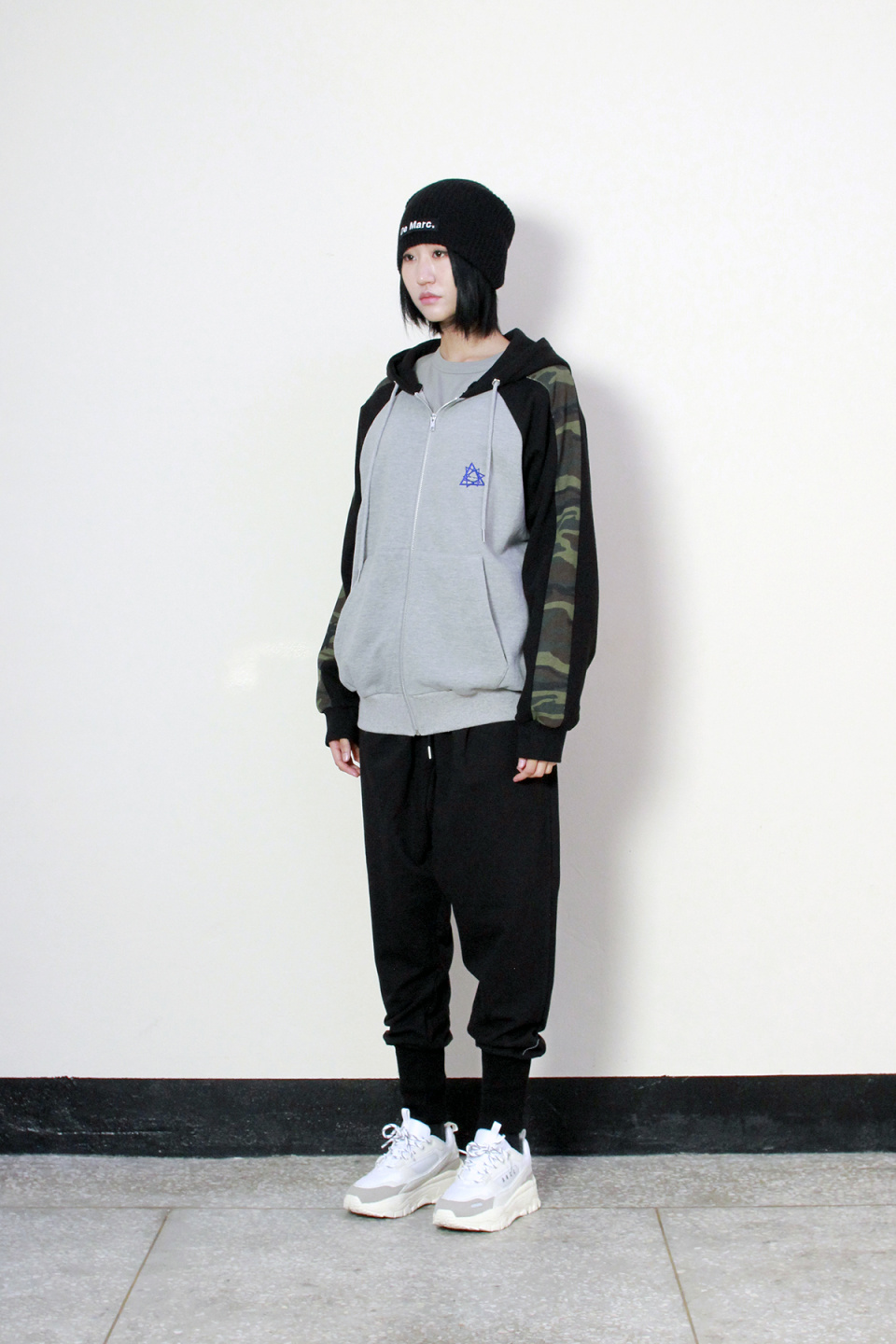 SOLID REAL EXHAUST SWEAT JOGGER PANTS BLACK (Demark) ＠SEOUL