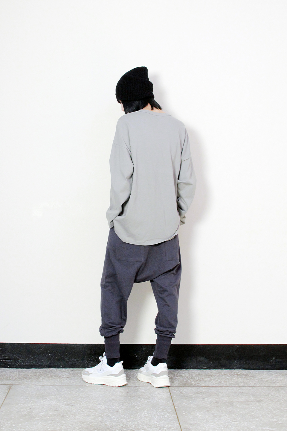 SOLID REAL EXHAUST SWEAT JOGGER PANTS CHARCOAL (Demark) ＠SEOUL