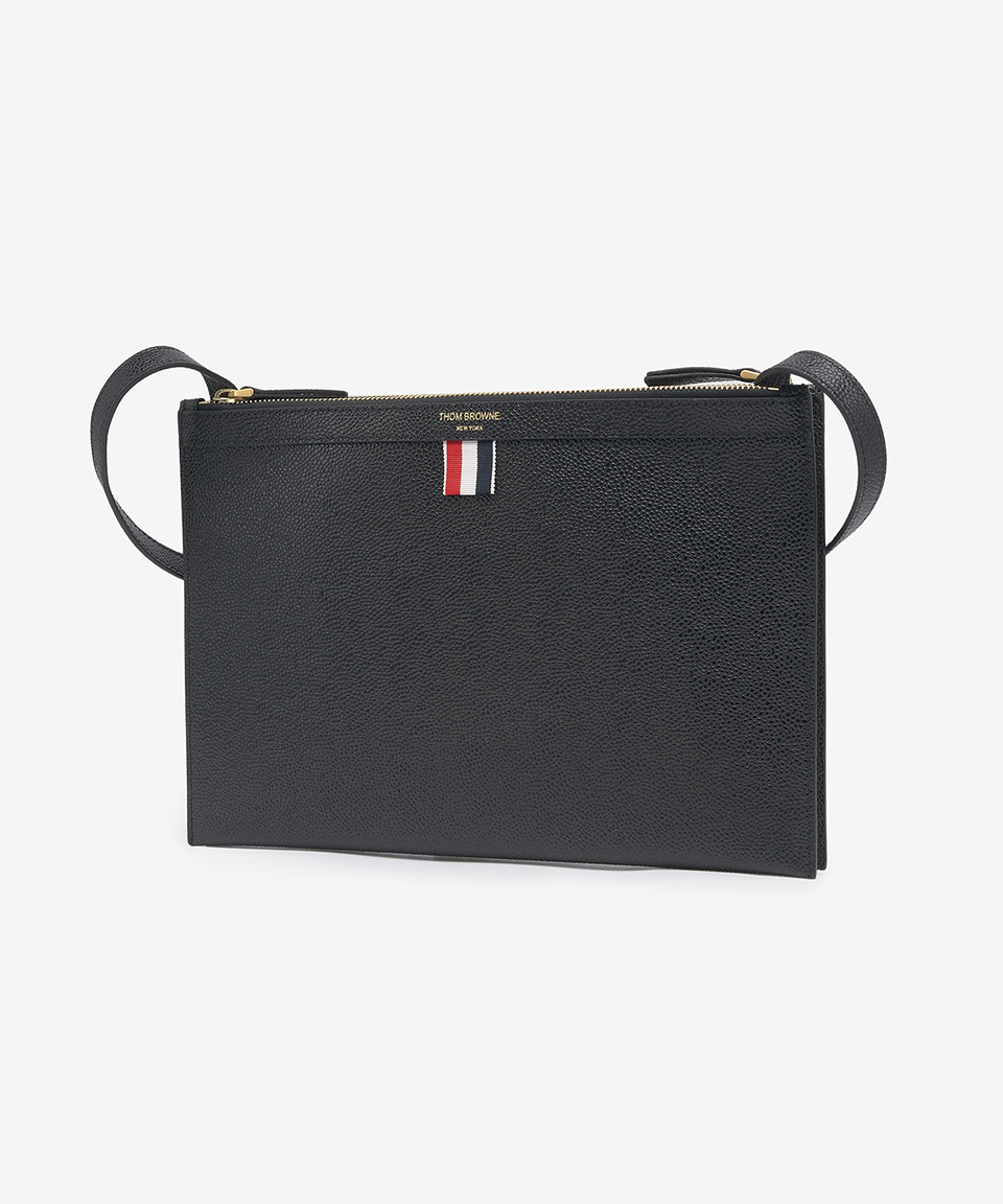 MUSINSA | THOM BROWNE Women's Logo Print Cross Bag - Black
