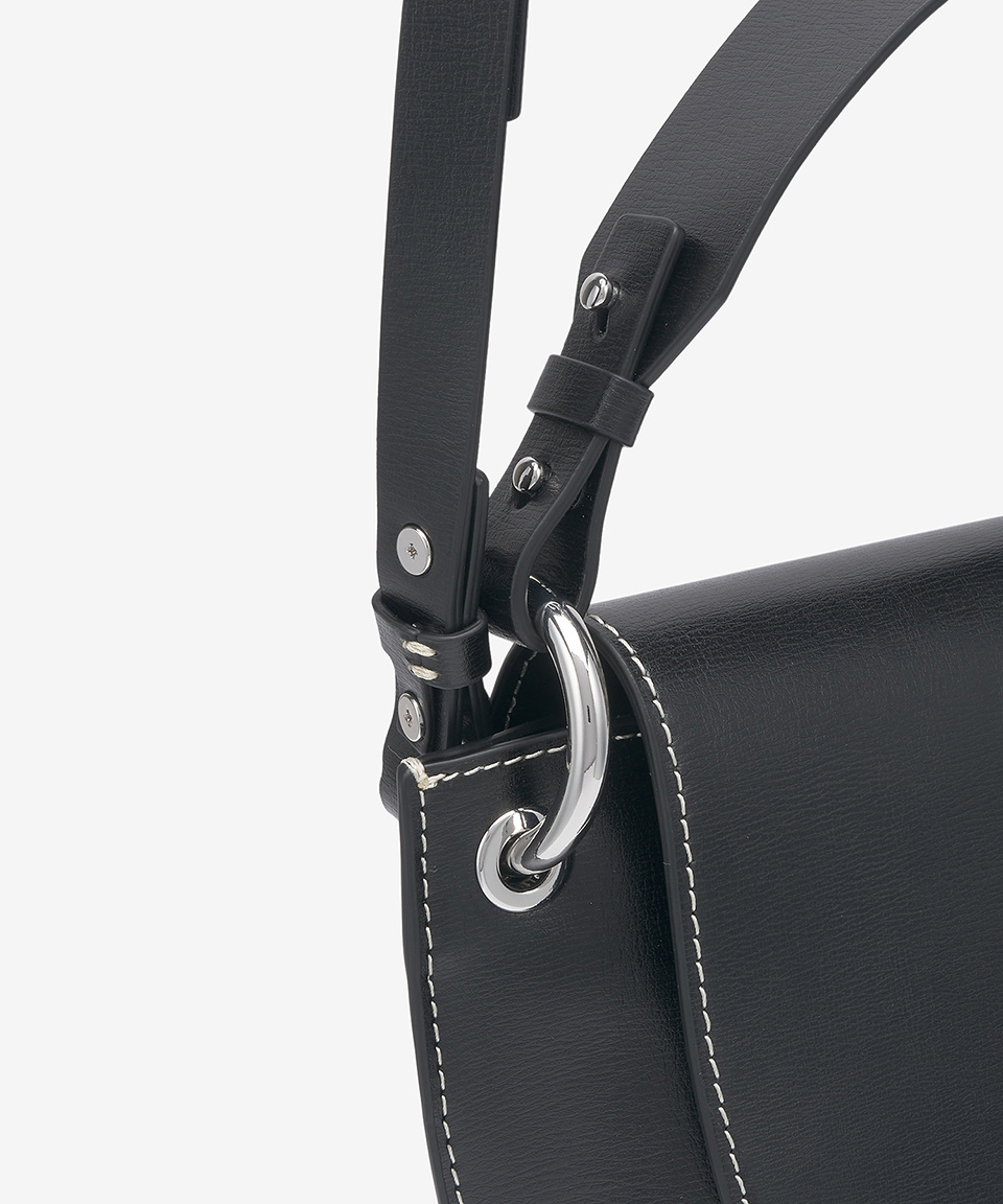 MUSINSA | GANNI Banner Saddle Tote Bag - Black / A4476099