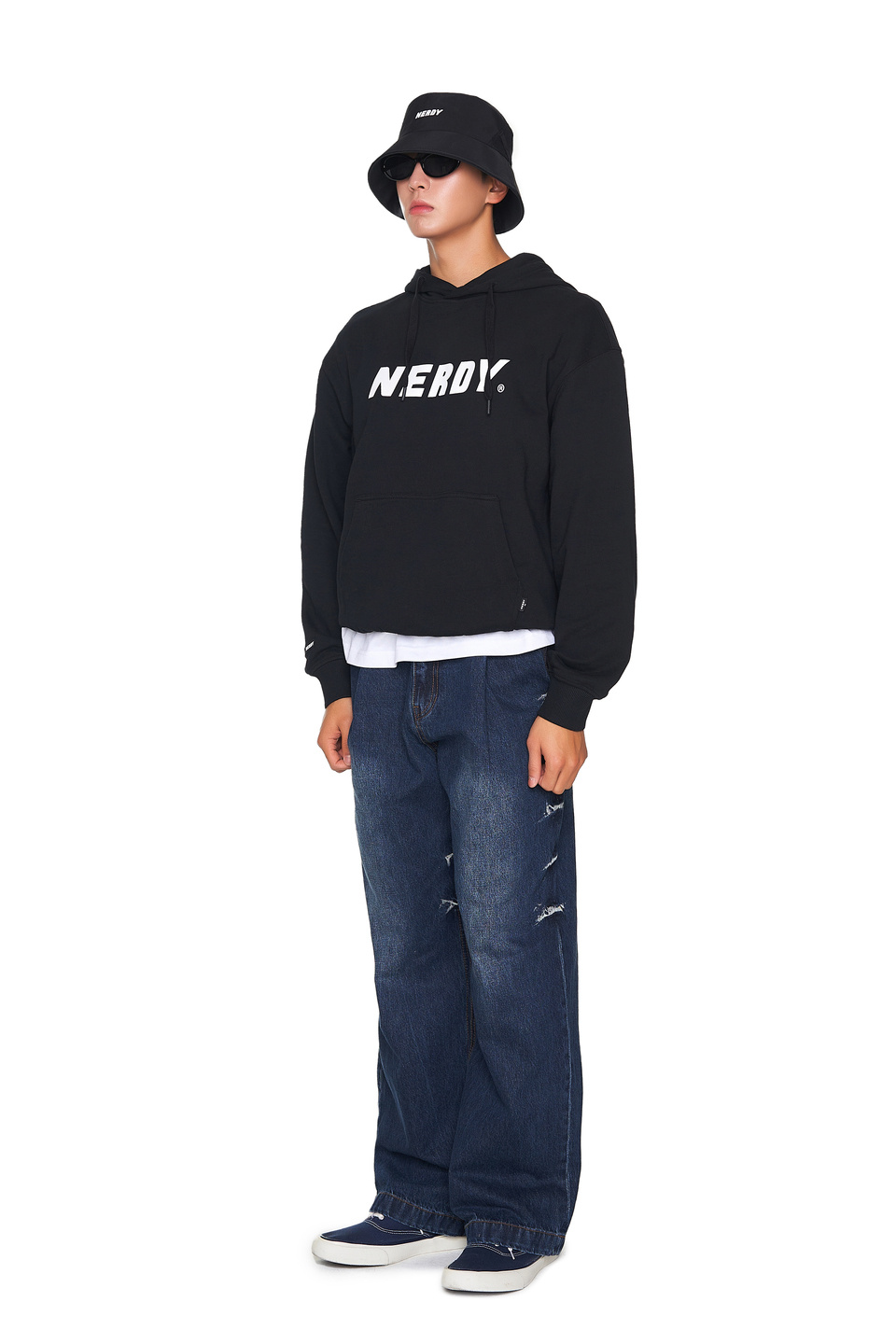 MUSINSA | NERDY Big Logo Pullover Hoodie (23SS) Black