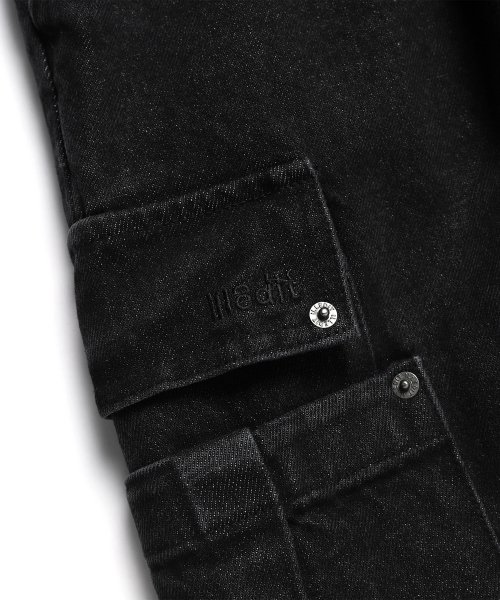 WASHED DENIM WIDE CARGO PANTS