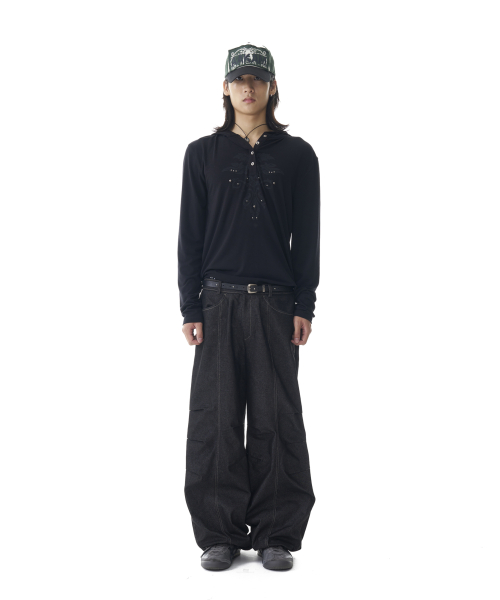 Knee Pin-tuck Printed Denim Pants (Black)
