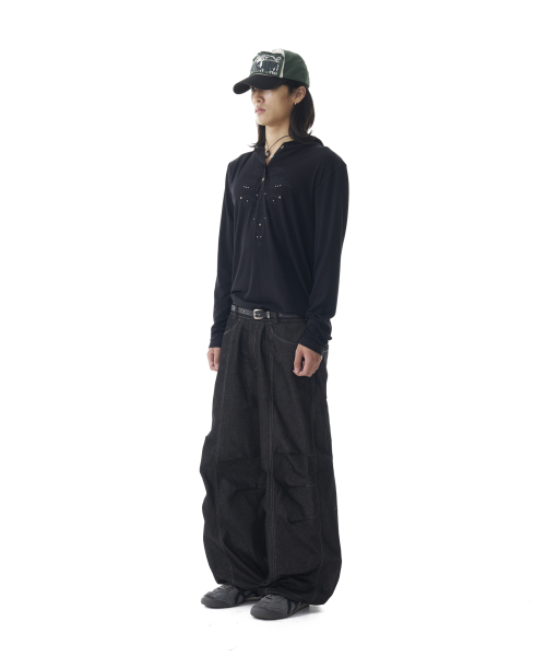 Knee Pin-tuck Printed Denim Pants (Black)