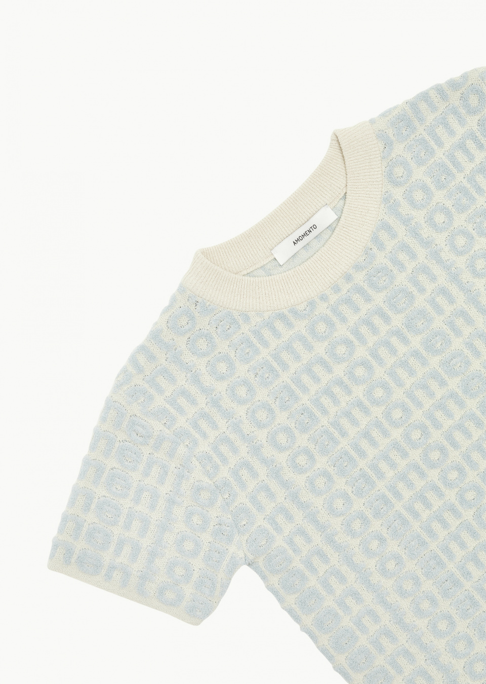 【AMOMENTO】BOUCLE LOGO TOP_SKY BLUE AMOMENTO 아모멘토 BOUCLE LOGO TOP (SKY BLUE) | 브랜드 중고