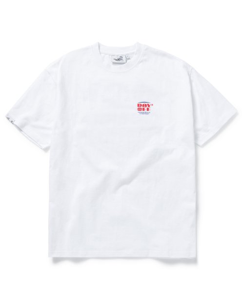 DayOff graphic T-Shirt_Red_DT395