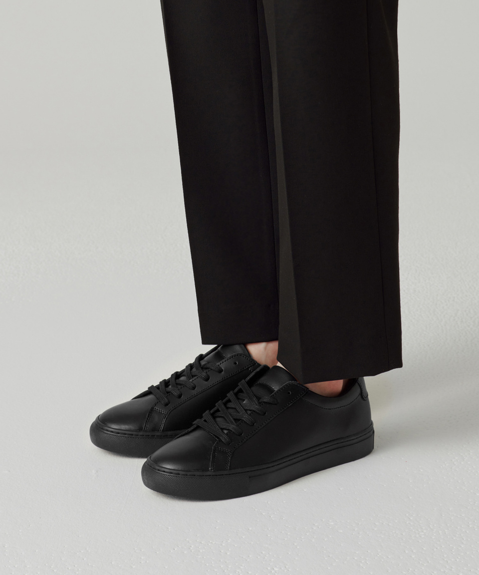 ★MUSINSA STANDARD★ Leather Court Sneakers Mark 2 SILVER LEATHER COURT SNEAKERS Mark 2 [WHITE] | KRAZZY