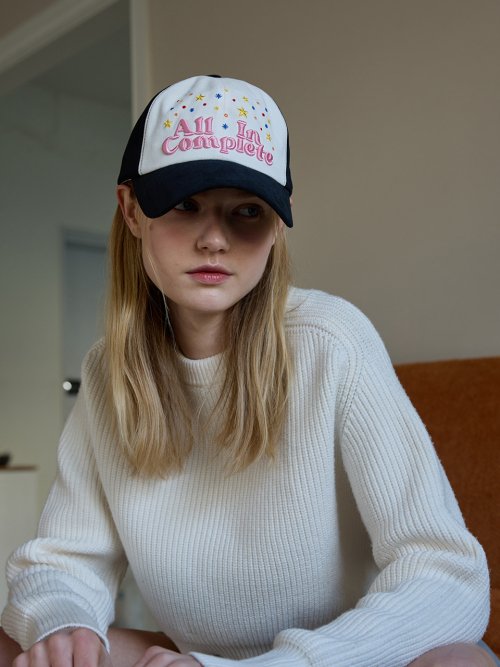 Stella Retro Ball Cap (Black)