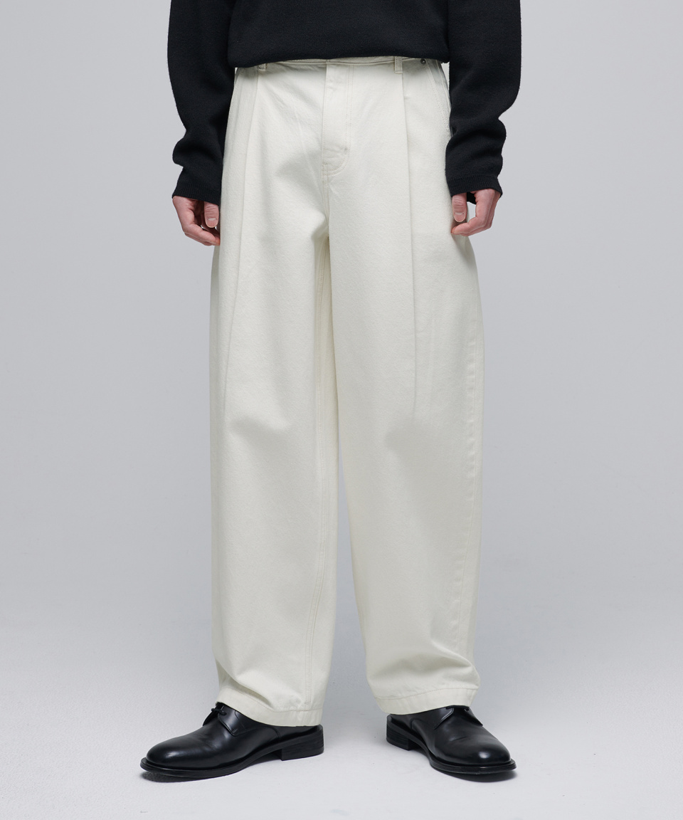 ★MUSINSA STANDARD★ Lightweight One Tuck Regular Fit Denim MUSINSA | MUSINSA STANDARD Lightweight One Tuck Regular Fit