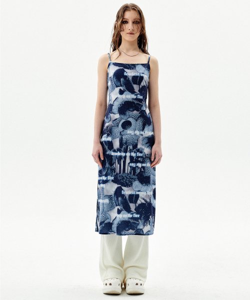 PLANT PRINTING SLEEVELESS LONG DRESS [BLUE]