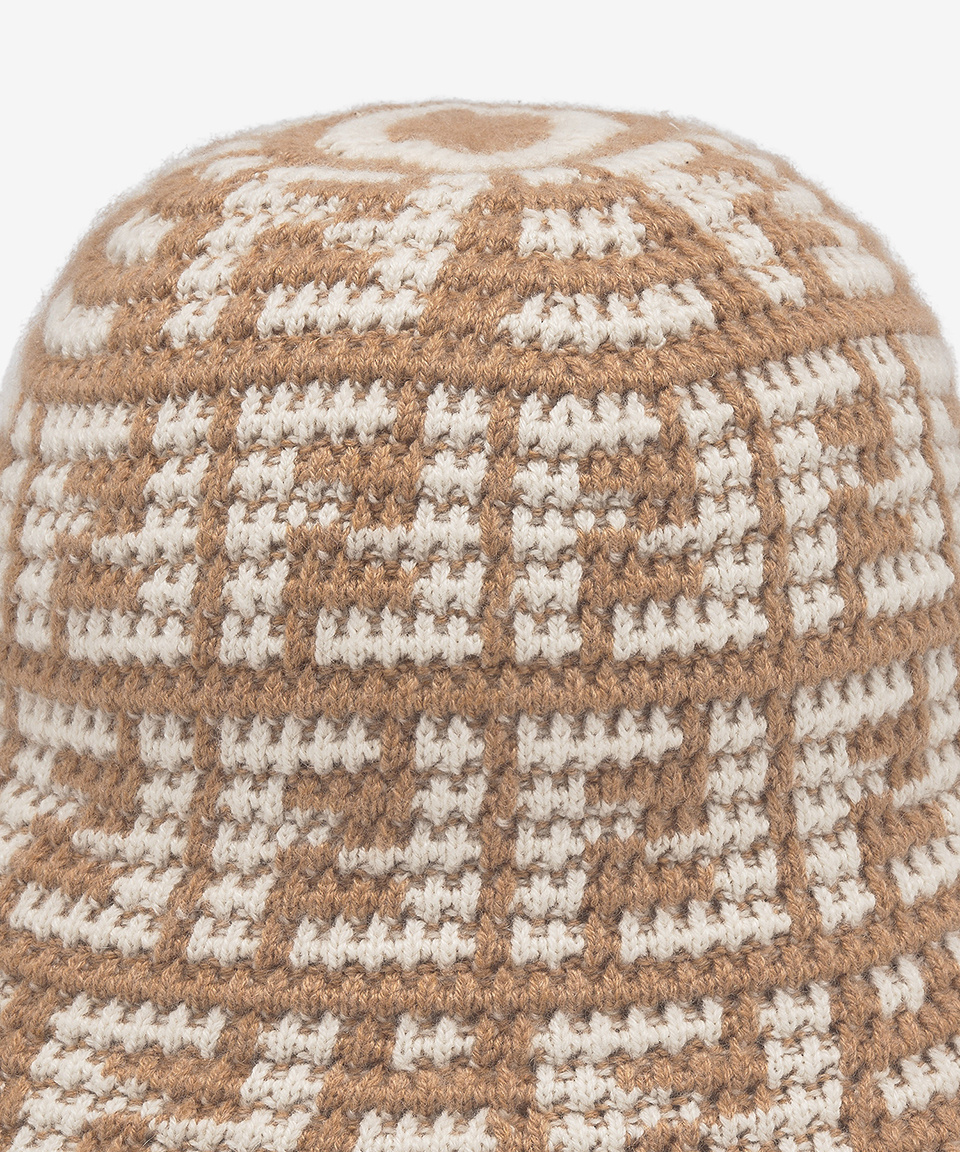 MUSINSA | FENDI Women's FF Jacquard Cashmere Cloche Bucket
