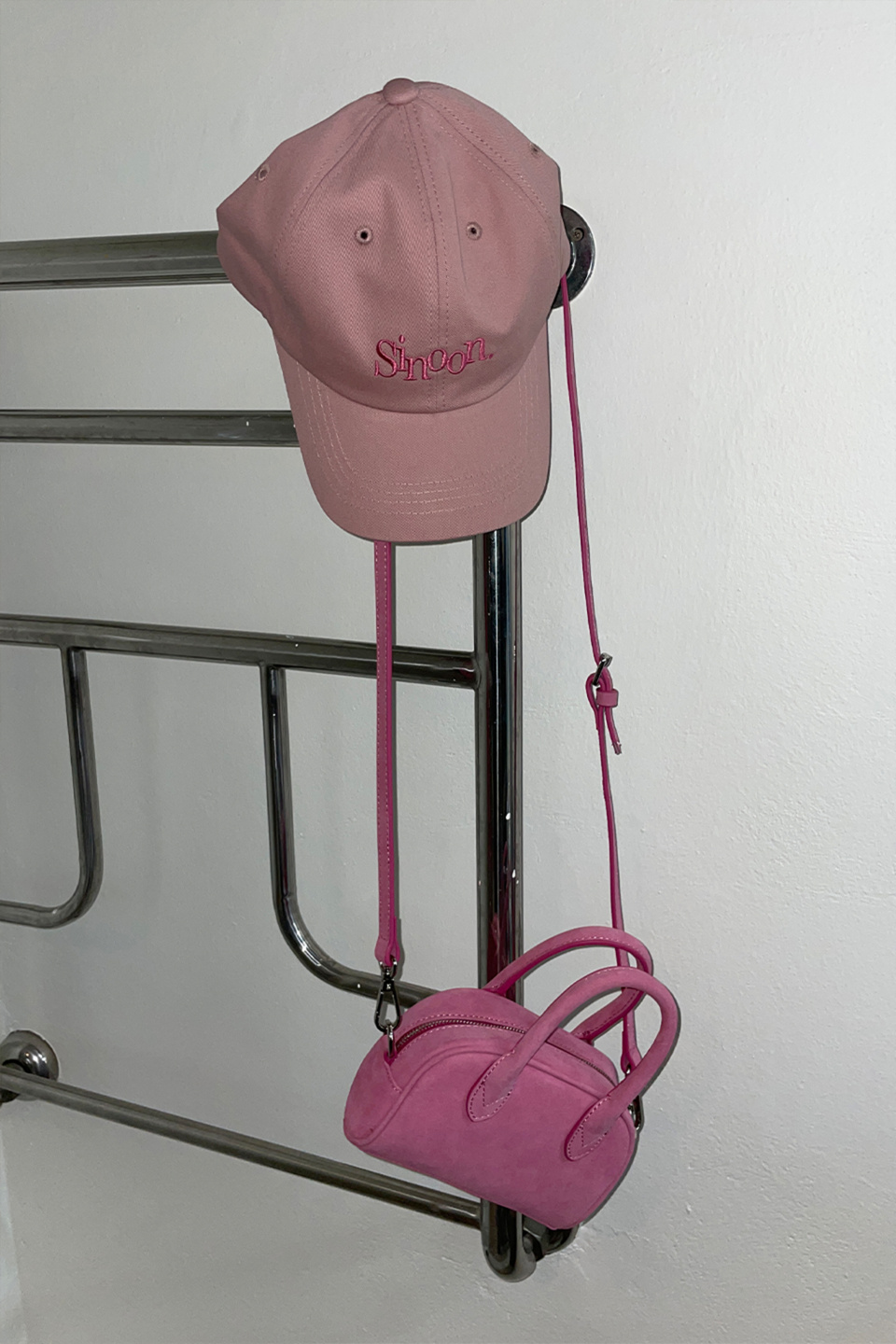 新品正規品♡Sinoon  Classic Logo Cap Pink eac22bbbf152bc3d360011c1234ccd