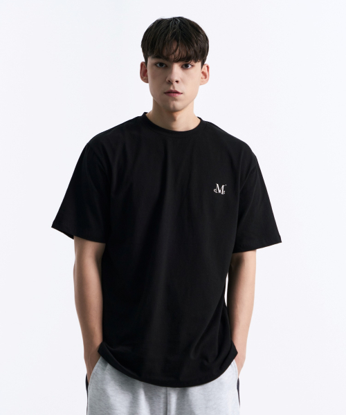 Signature back round arc logo loose fit half T (Black)