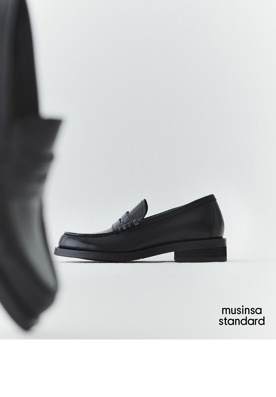 MUSINSA STANDARD ラウンドダービーシューズ MUSINSA公式 | MUSINSA STANDARD Round Derby Shoes_Black