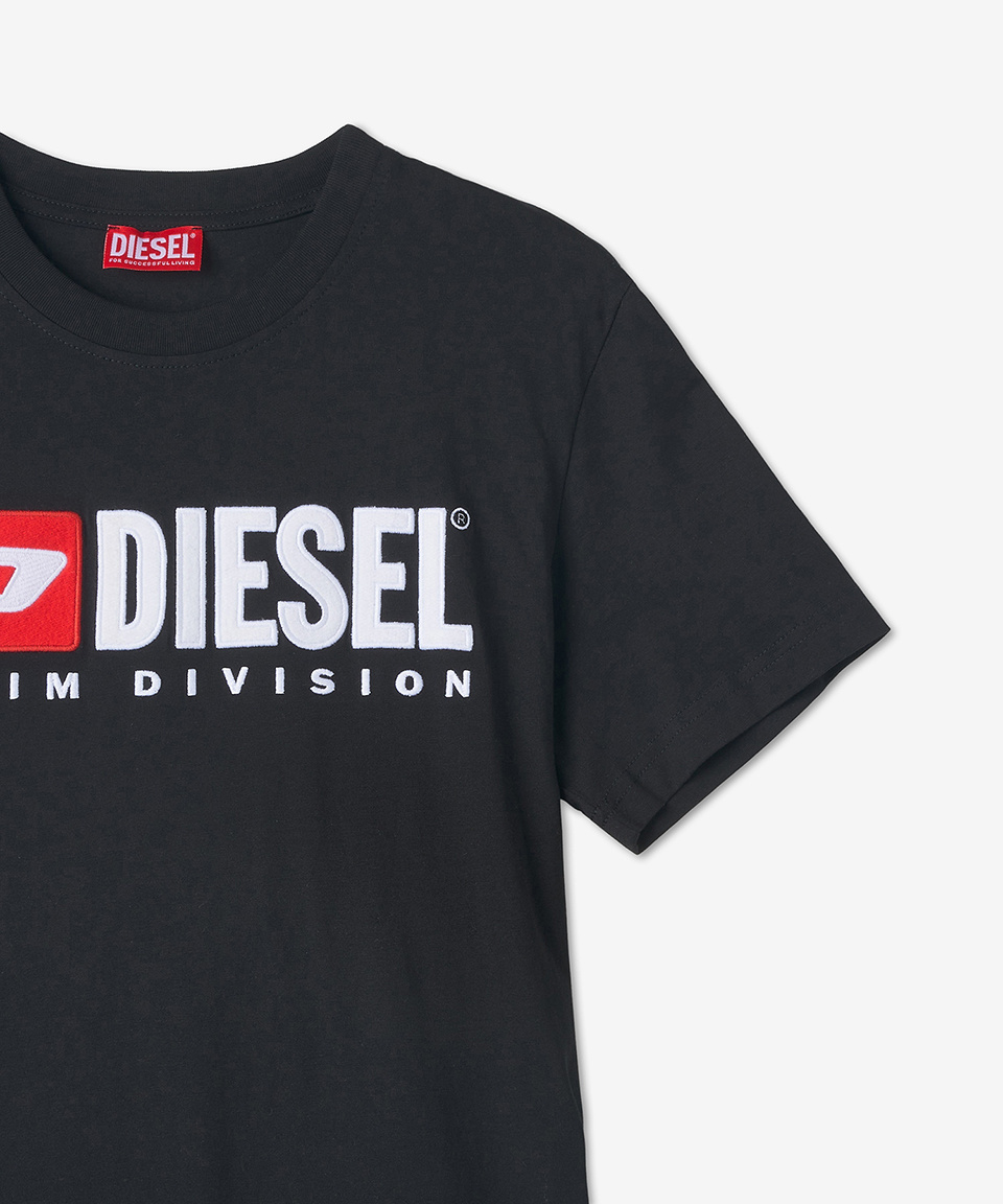 디젤(DIESEL) 남성 T 디에고르 DIV 반소매 티셔츠 - 블랙 / A037660GRAI9XX - 110,000 | 무신사 스토어